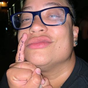 Meet your Posher, Glenda